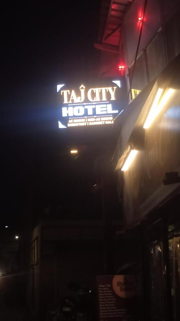 Taj City Hotel Агра Экстерьер фото
